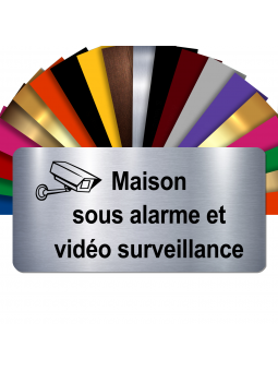 Plaque - Maison Sous Alarme Et Vidéosurveillance - Autocollante – Plaque De Maison PVC Adhésive 10 x 5 cm (Gris Alu Brillant)