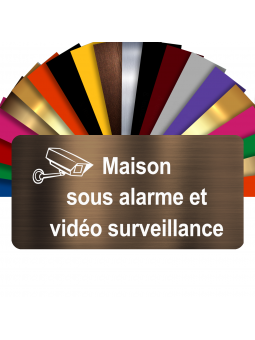 Plaque - Maison Sous Alarme Et Vidéosurveillance - Autocollante – Plaque De Maison PVC Adhésive 10 x 5 cm (Bronze écrit Blanc)