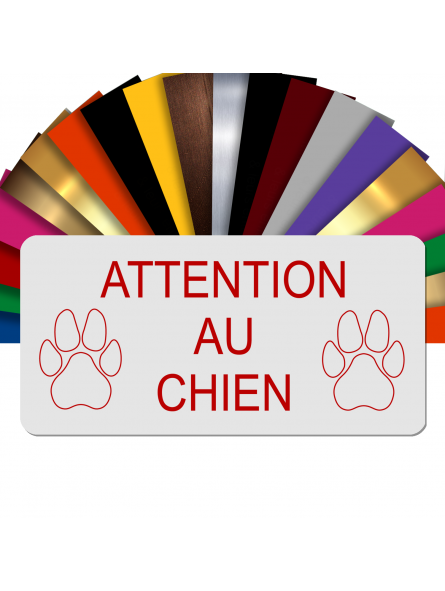 Plaque Attention Au Chien Autocollante – Plaque De Maison PVC Adhésive 10 x 5 cm (Blanc écrit Rouge)